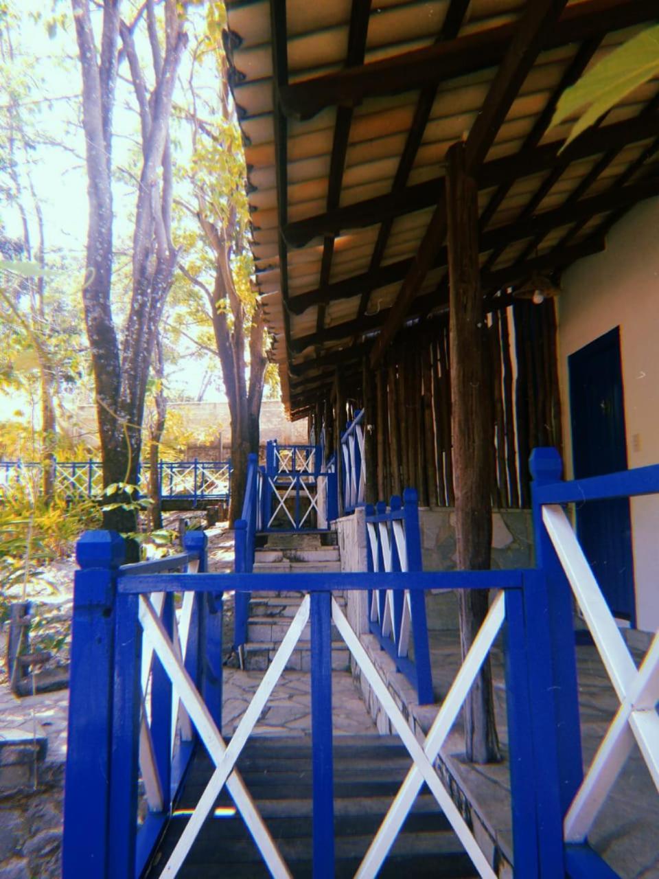 Pousada Chacara Da Dinda Goias Exterior photo