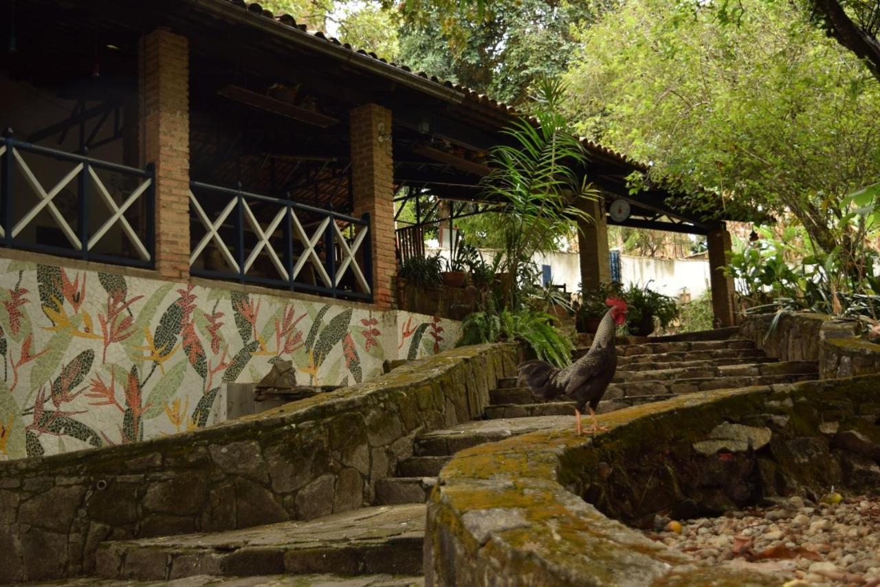 Pousada Chacara Da Dinda Goias Exterior photo